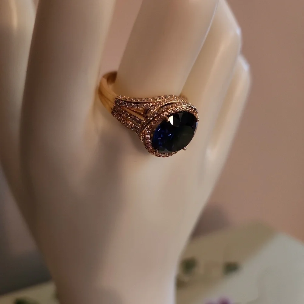 Bella Luce Yellow Ring Tanzanite Diamond Simulants Size 10